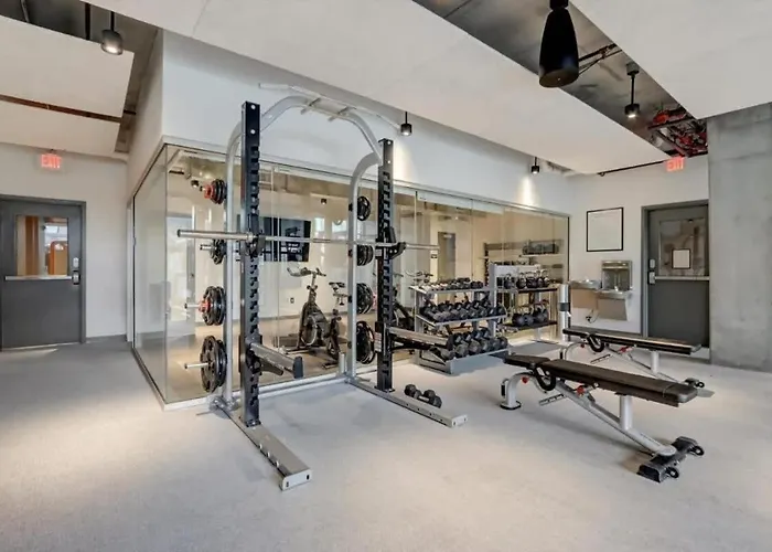 Boulevard Highrise Stu Sky Pool Parking Gym 25