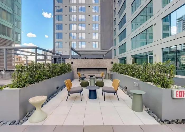 Boulevard Highrise Stu Sky Pool Parking Gym 25 Phoenix