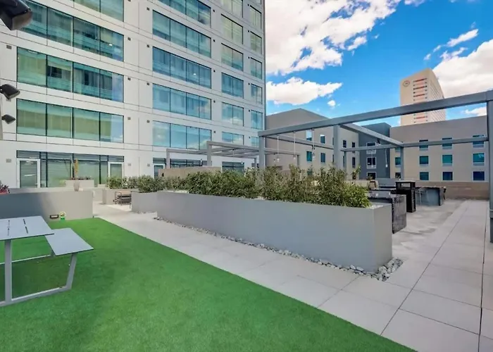 Boulevard Highrise Stu Sky Pool Parking Gym 25 Apartment *